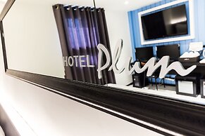 Hotel Plum