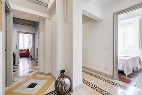 Monti Colosseum Apartment-Urbana