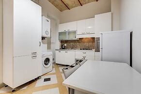 Monti Colosseum Apartment-Urbana