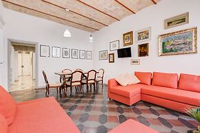 Monti Colosseum Apartment-Urbana