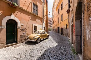 Romantic House in Trastevere