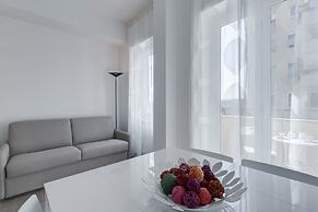 Trastevere White Apartment