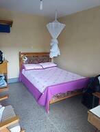 Racecourse Inn Hotel