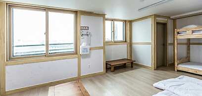 Kirin Guesthouse - Hostel