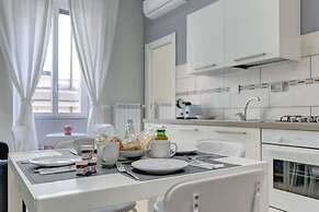 APPARTAMENTO SANTI QUATTRO 1 e 2 - COLOSSEO