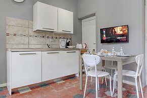 APPARTAMENTO SANTI QUATTRO 1 e 2 - COLOSSEO