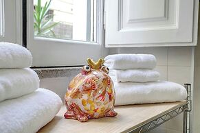 Colosseo Secret Garden - Home and More