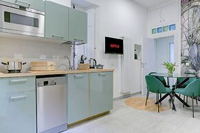 Colosseo Secret Garden - Home and More