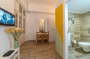 Paamonim Studios - Adults only