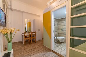 Paamonim Studios - Adults only