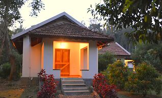 Kadkani Riverside Resort