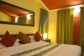 Kadkani Riverside Resort