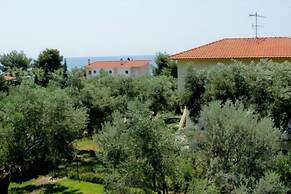 Petradaki Apartments