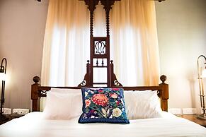 Ikhaya Artisanal Boutique House