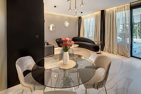 Posh Residence Luxury Suites