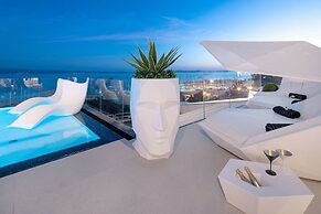 Posh Residence Luxury Suites