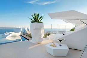 Posh Residence Luxury Suites