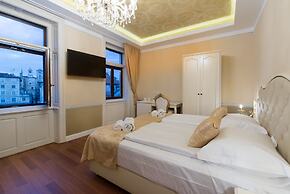 Central Square Heritage Hotel