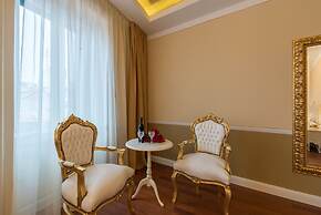 Central Square Heritage Hotel