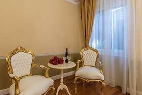 Central Square Heritage Hotel