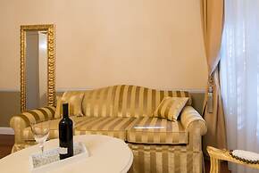 Central Square Heritage Hotel