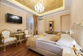 Central Square Heritage Hotel