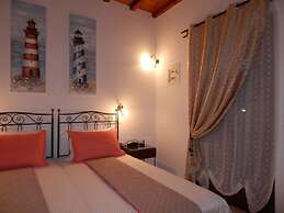 Tinos Suites & Apartments