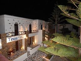 Tinos Suites & Apartments