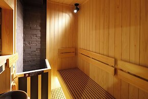 Global Cabin Yokohama Chukagai