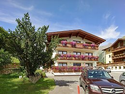 Gästehaus Bergkristall