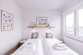 Hlíð Bed and Breakfast
