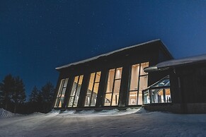 Santa's Igloos Arctic Circle