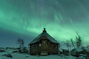 Santa's Hotel Rakka