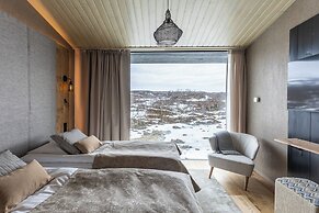 Santa's Hotel Rakka