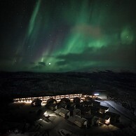 Santa's Hotel Rakka