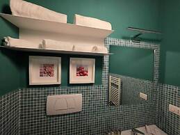Be Your Home - Guest House Seataly