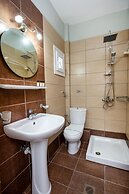 Famelia Studios Lampiris