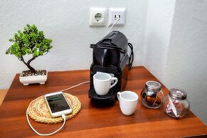 Famelia Studios Lampiris