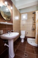 Famelia Studios Lampiris