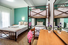 Famelia Studios Lampiris