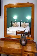 Famelia Studios Lampiris