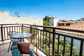 Famelia Studios Lampiris