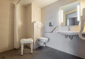 B&B HOTEL ANNEMASSE Saint-Cergues