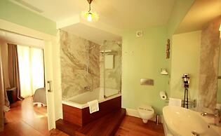 Hotel Monumento Pazo de Orbán