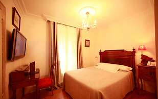 Hotel Monumento Pazo de Orbán