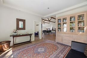 Pinnacle Villa