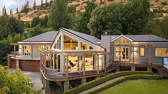 Pinnacle Villa