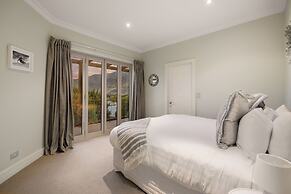 Pinnacle Villa