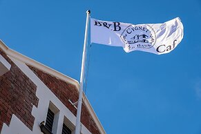 Cygnet Old Bank B & B Cafe & Gift Store