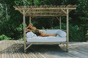 Elysian Luxury Eco Island Retreat